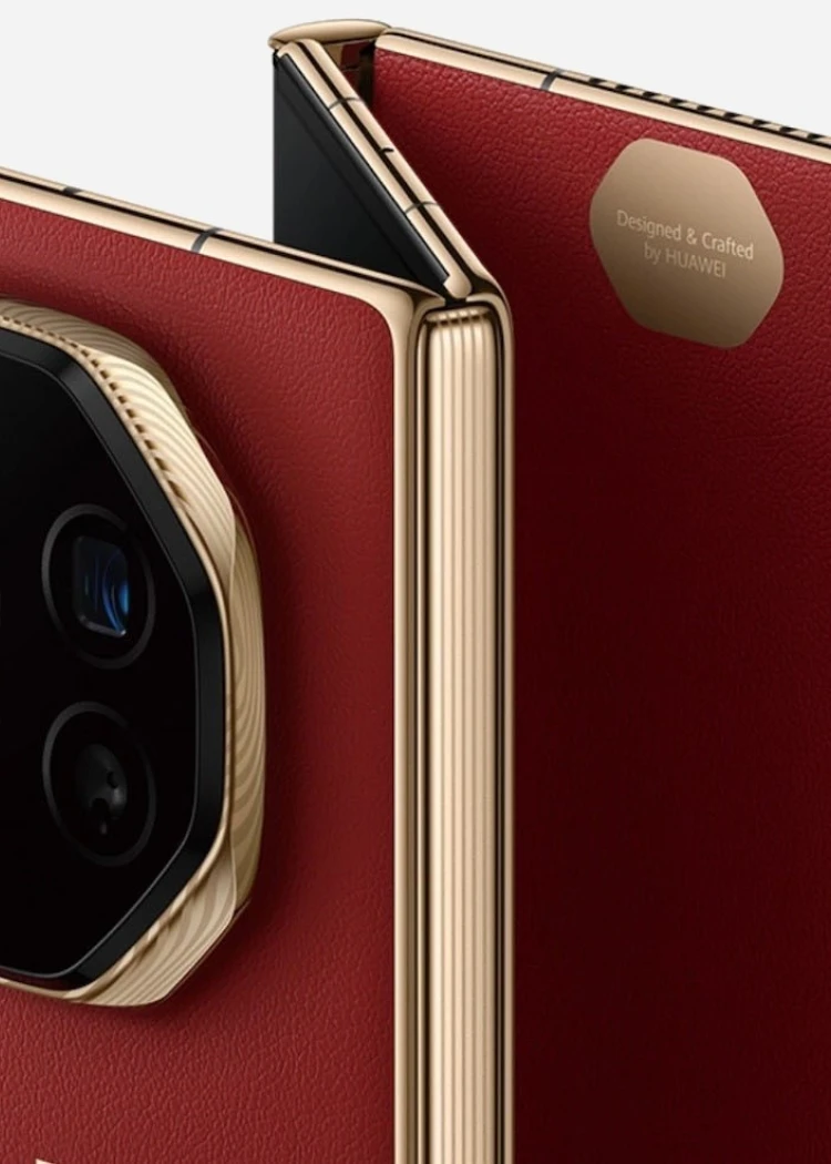 Le smartphone pliable en trois Huawei Mate&nbsp;XT bientôt en&nbsp;France&nbsp;?
