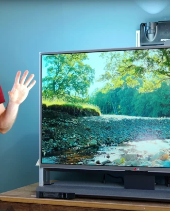 Il transforme son vieux LCD en Oled&nbsp;du&nbsp;futur&nbsp;!