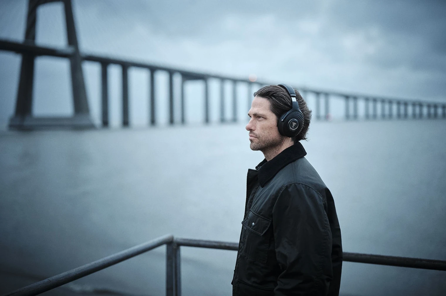 focal-bathys-deep-black-casque-hi-fi-bluetooth-a-reduction-de-bruit-active