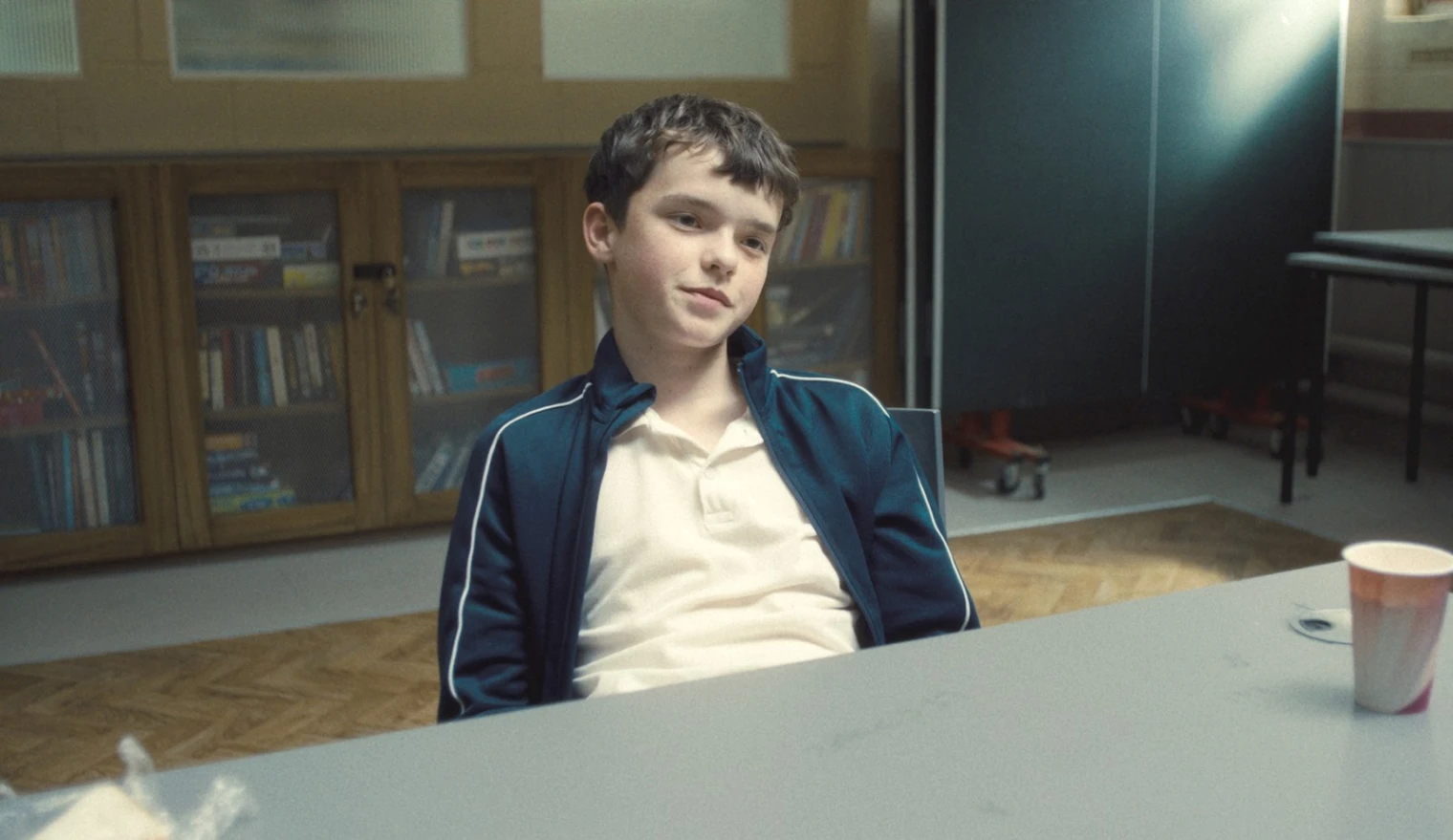 faut-il-voir-adolescence-la-serie-netflix-dont-tout-le-monde-parle