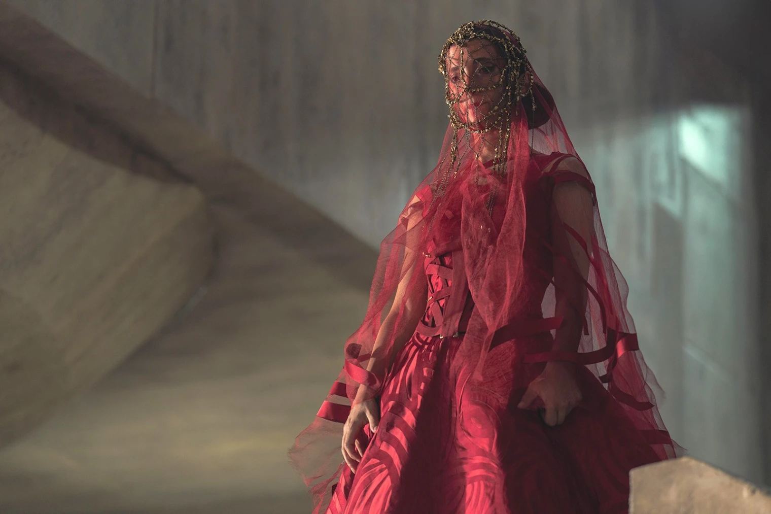 le-tres-beau-et-tres-feminin-dune-prophecy-a-decouvrir-en-4k