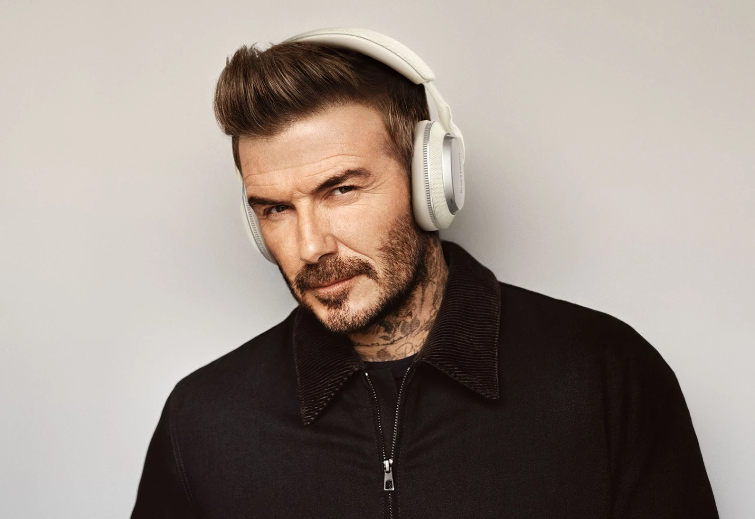 bowers-wilkins-px7-s3-nouveau-casque-hi-fi-bluetooth-premium-valide-par-david-beckham