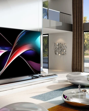 TV Hisense UX&nbsp;: 100" et&nbsp;116" Mini LED&nbsp;RVB +&nbsp;110"&nbsp;Mini&nbsp;LED