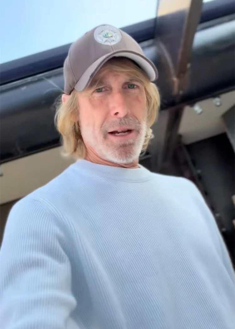 Michael Bay dénonce en image des rumeurs le&nbsp;concernant…