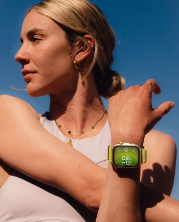 Cassandre Beaugrand à l’heure du triathlon avec la Huawei Watch Fit&nbsp;4&nbsp;Pro