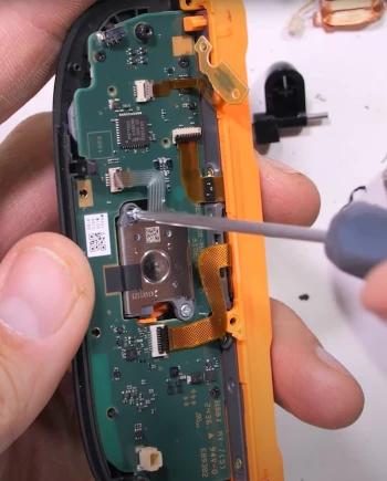 Nintendo Switch&nbsp;2 désossée et brutalisée, survivra&#8209;t&#8209;elle&nbsp;?