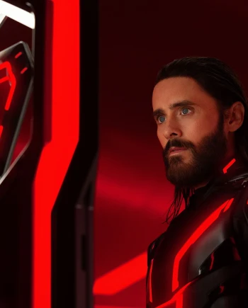 Tron Ares&nbsp;: les images dingues de la bande&#8209;annonce sur une musique de&nbsp;NiN
