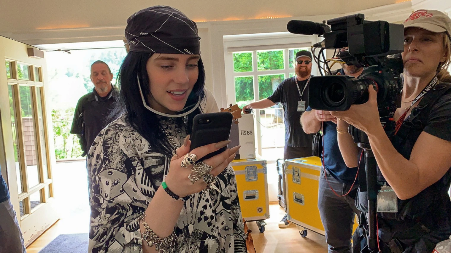 billie-eilish-et-james-cameron-tournent-un-projet-en-3d