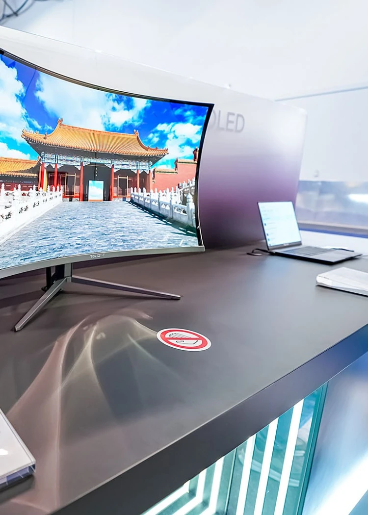 TCL CSOT usine Gen&nbsp;8,6 Ink‑Jet Printing Oled, marchés informatique et smartphone&nbsp;visés