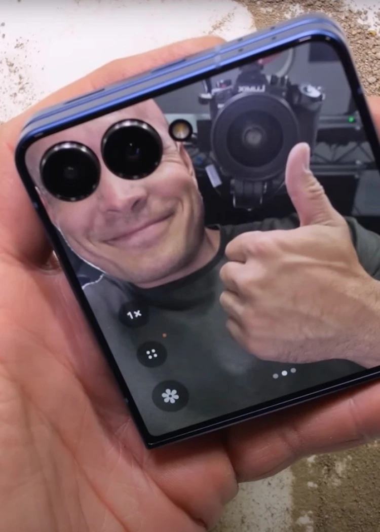 Samsung Galaxy Z&nbsp;Flip&nbsp;7, ça passe ou&nbsp;ça&nbsp;casse&nbsp;?