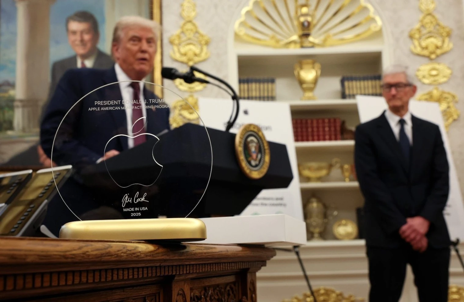 apple-et-trump-amis-en-or