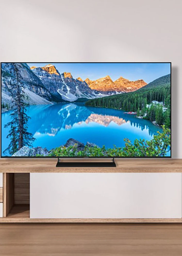 IFA 25 > Thomson 4K UHD&nbsp;TV, 4 téléviseurs Google&nbsp;TV avec pied&nbsp;central