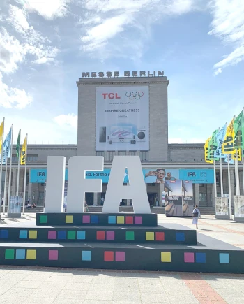 IFA 25 &gt; Toutes nos vidéos IFA Berlin 2025 sur le compte Insta&nbsp;AVcesar