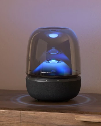Harman Kardon Aura Studio&nbsp;5&nbsp;: design et Bluetooth&nbsp;Auracast