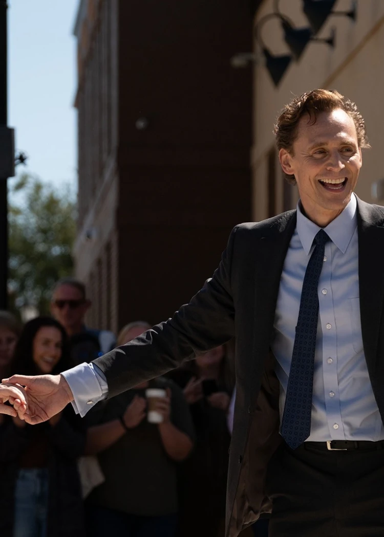Tom Hiddleston illumine Life of Chuck, bientôt&nbsp;en&nbsp;4K