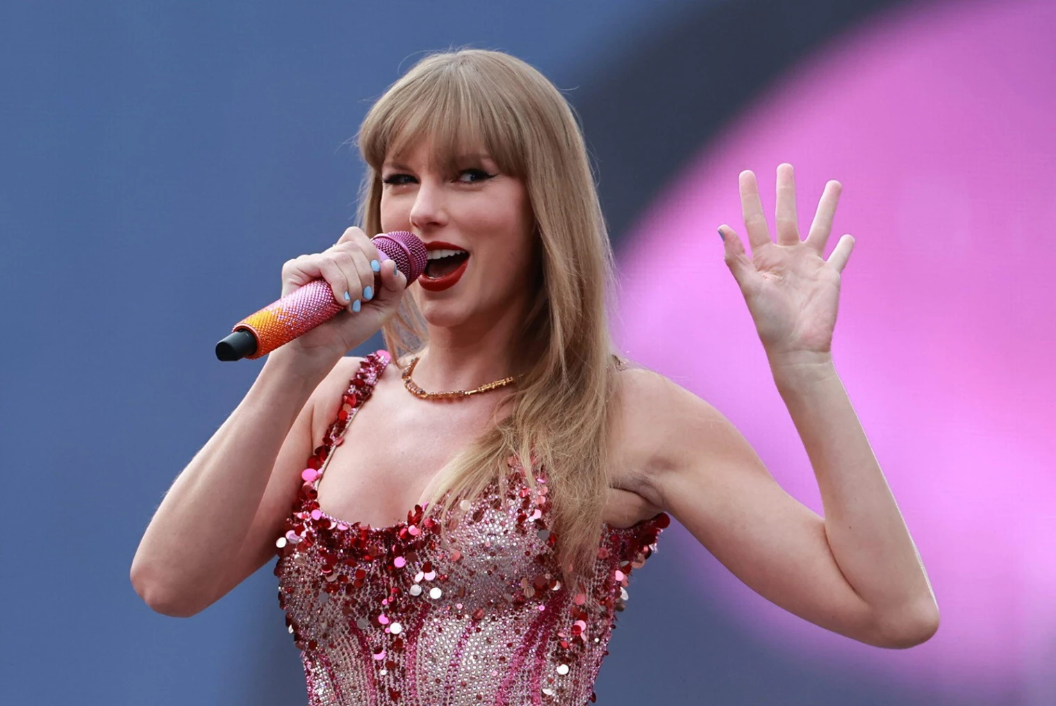 pas-un-mais-deux-evenements-taylor-swift-sur-disney-pour-noel
