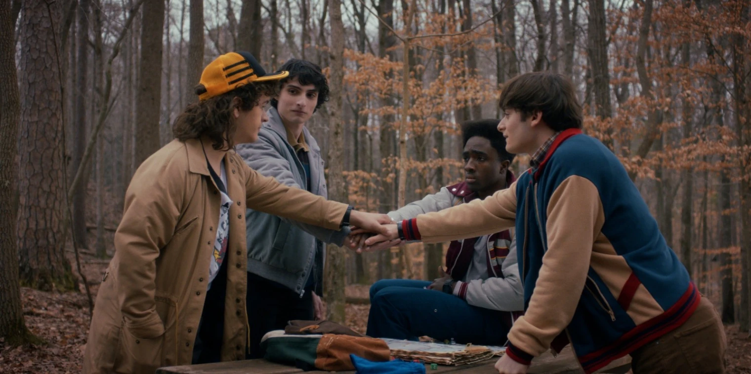 stranger-things-c-est-la-guerre-dans-la-bande-annonce-finale-de-l-ultime-saison