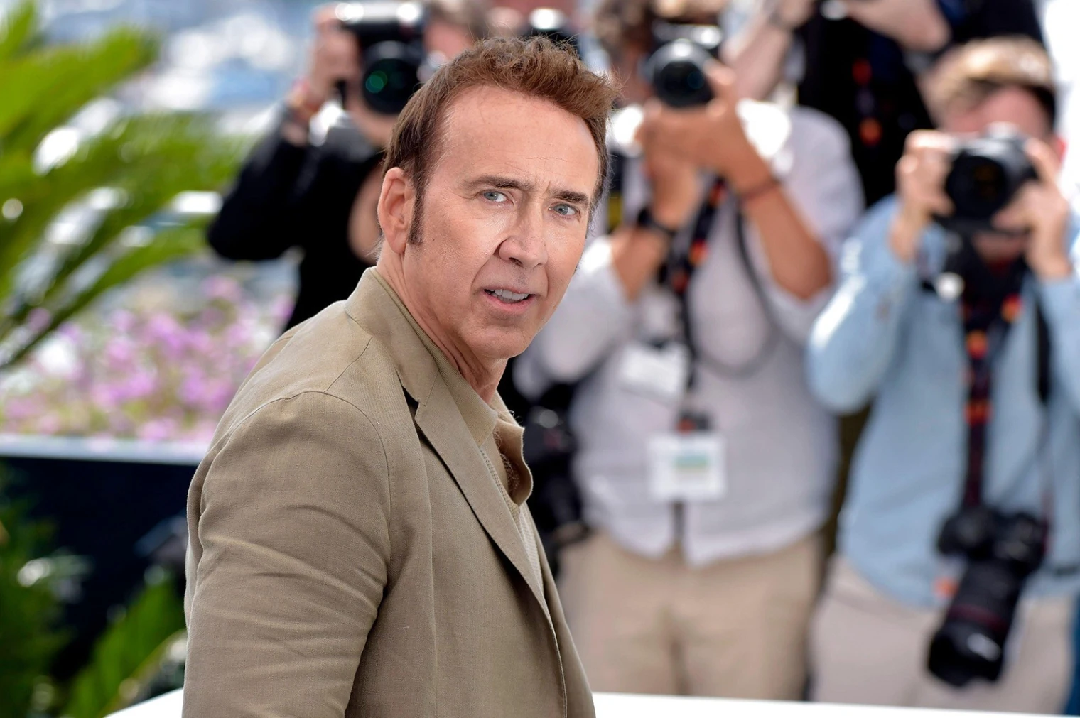nicolas-cage-et-john-woo-se-retrouvent-pour-gambino
