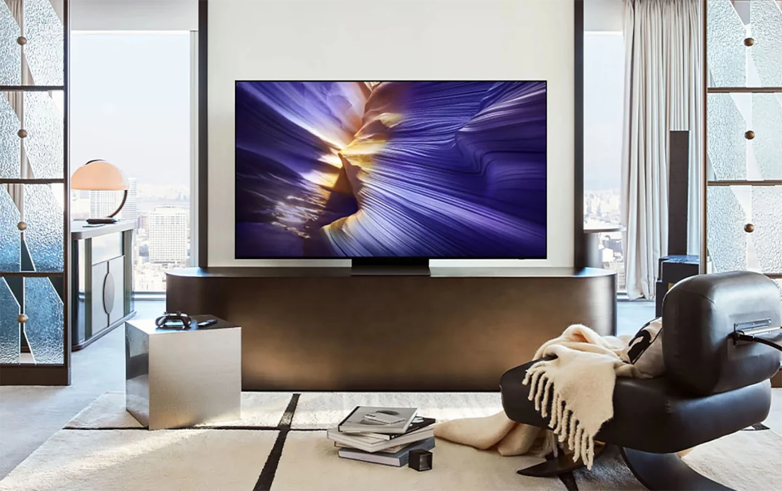 black-friday-25-tv-qd-oled-samsung-tq65s92f-a-1-290-soit-28-de-remise