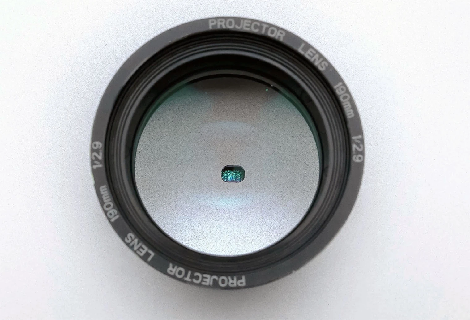 cran-micro-led-tcl-csot-nouvelle-generation-pour-casques-et-lunettes-de-realite-augmentee