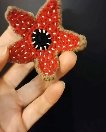 Cadeau de Noël Stranger Things version artisanat made in&nbsp;France