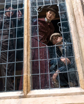 Young Sherlock : premières images de la série pour le retour de Guy&nbsp;Ritchie