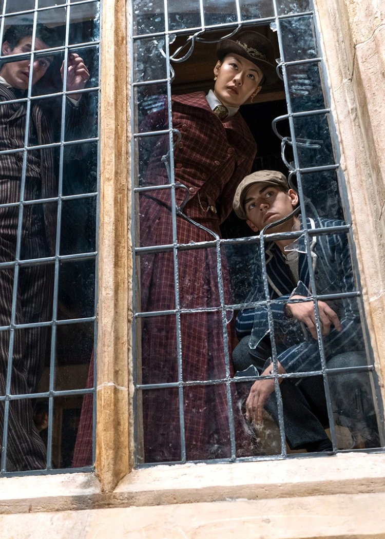 Young Sherlock : premières images de la série pour le retour de Guy&nbsp;Ritchie