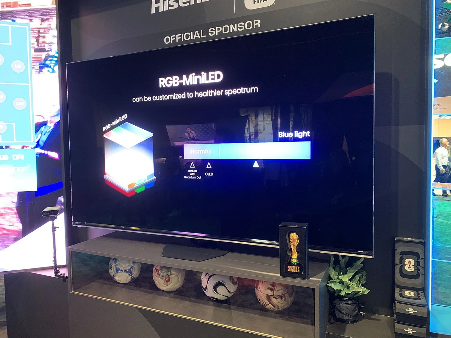 ces-26-tv-rgb-mini-led-hisense-ur8s-ur9s-de-55-a-100