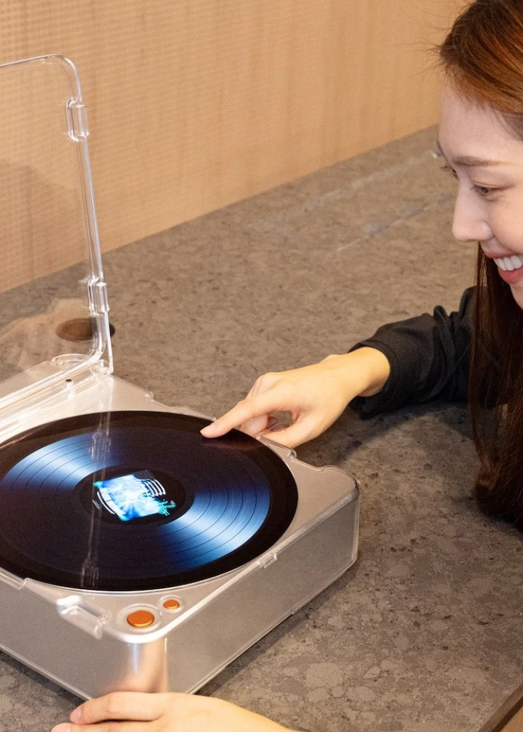 CES 26 > Concept IA/Oled Samsung&nbsp;: platine AI Oled&nbsp;Turntable