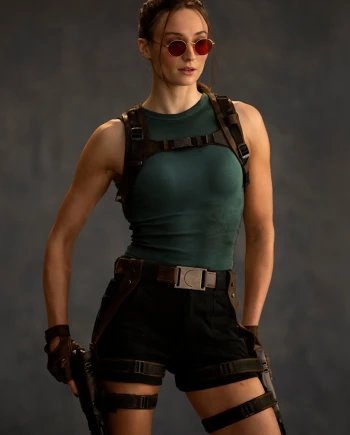 Première image officielle de Sophie Turner en&nbsp;Lara&nbsp;Croft
