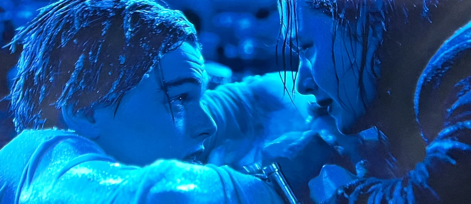 cameron-clot-definitivement-le-debat-sur-la-fin-de-titanic