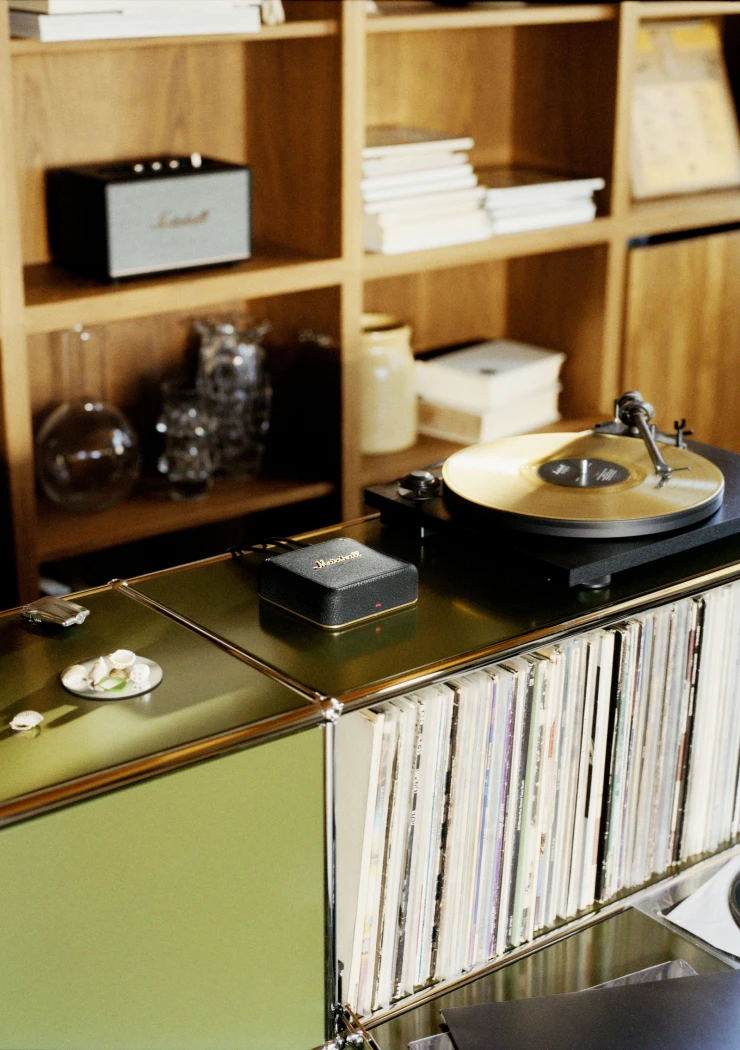 marshall-heddon-le-chainon-manquant-entre-hi-fi-vintage-et-bluetooth-auracast