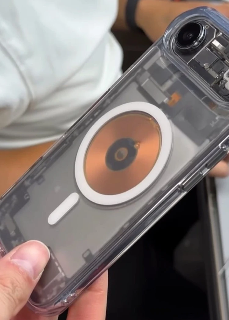 Lecteur Sim dans l’iPhone Air&nbsp;? Les Chinois l’ont&nbsp;fait