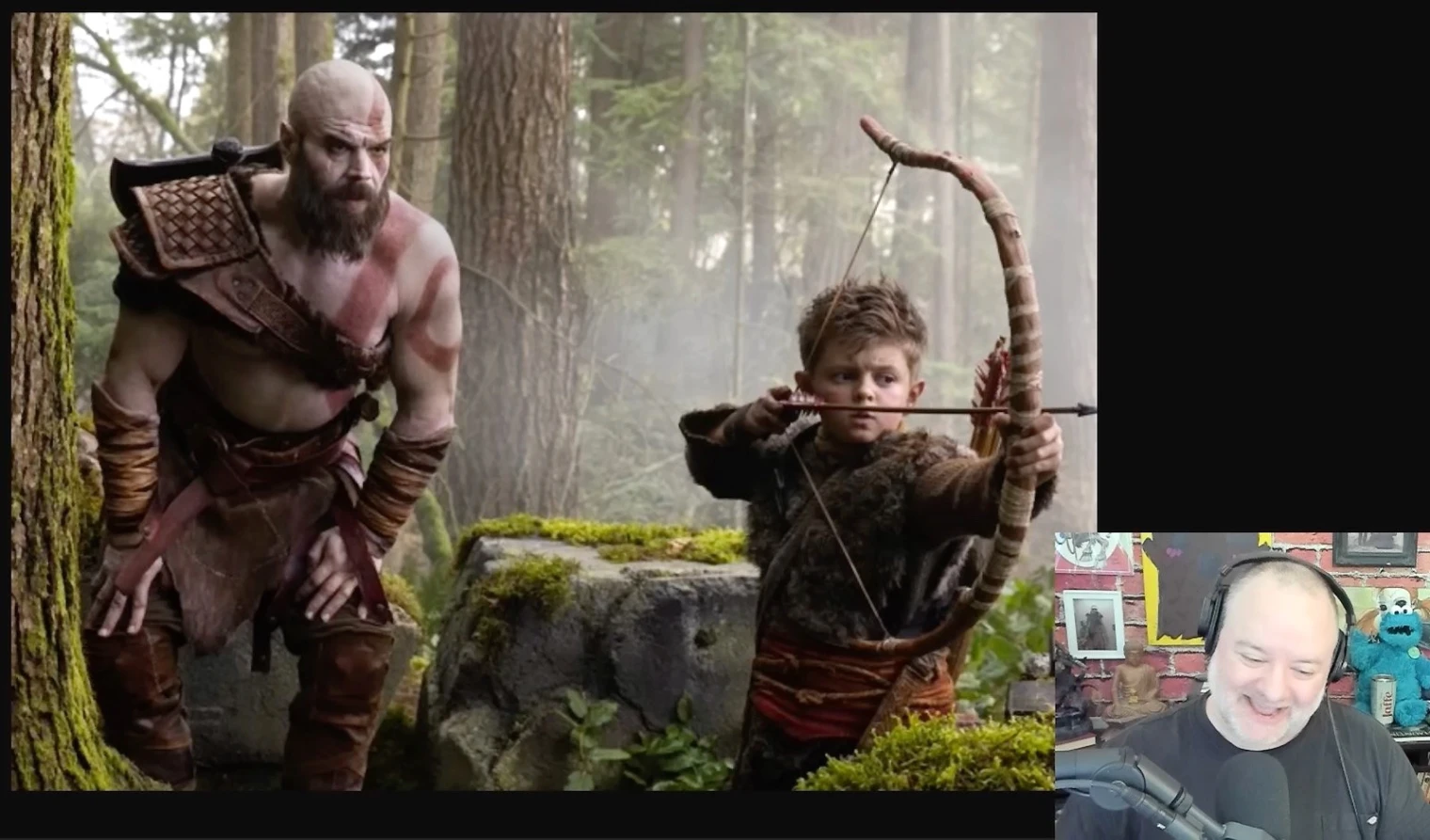 serie-god-of-war-kratos-fait-caca-dans-les-bois