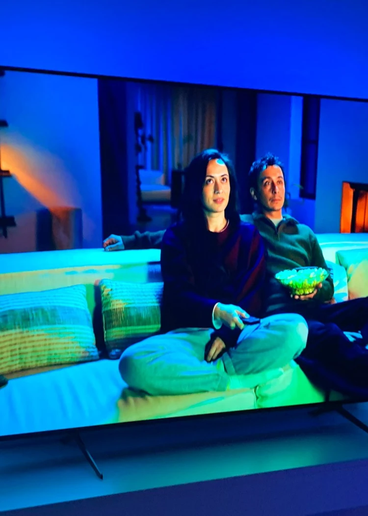 TV Philips OLED761&nbsp;: nouvelle dalle Oled&nbsp;SE, P5 AI&nbsp;Gen&nbsp;7 et&nbsp;4&nbsp;HDMI&nbsp;2.1