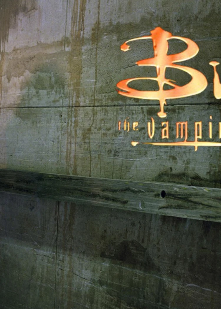 Buffy New Sunnydale prend un pieu dans&nbsp;le&nbsp;cœur