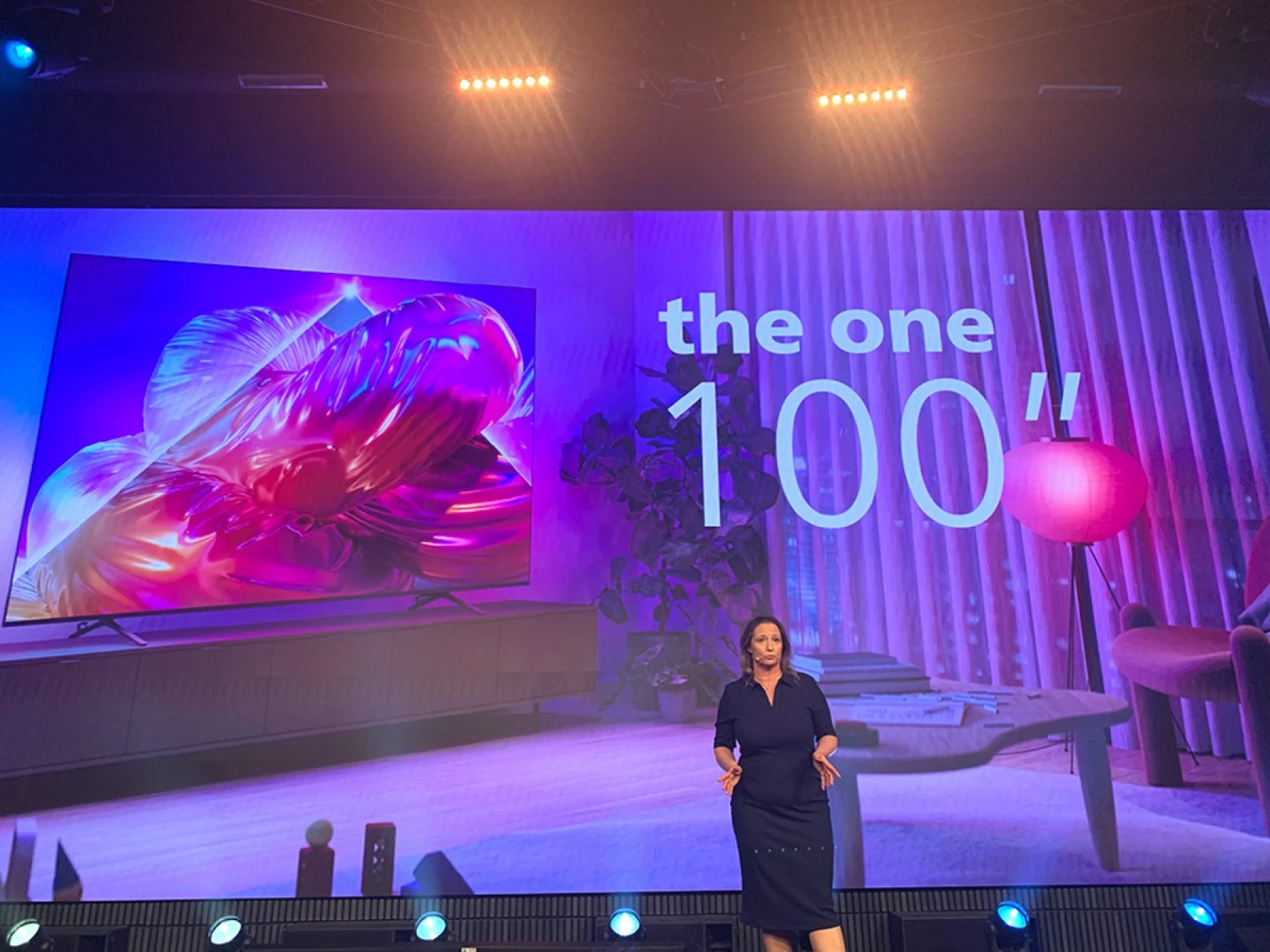 tv-philips-the-one-pqs9001-qled-144-hz-hdr-dolby-vision-2-jusqu-a-100