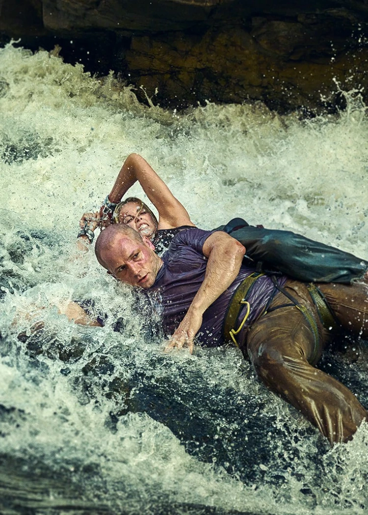 Charlize Theron et Taron Egerton dans un thriller de survie qui&nbsp;sent&nbsp;bon