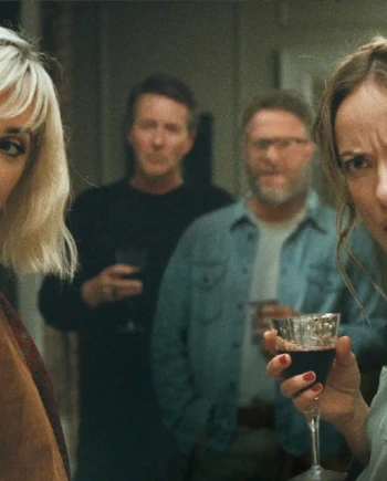 Cet été, Olivia Wilde vous invite à dîner&nbsp;chez&nbsp;elle