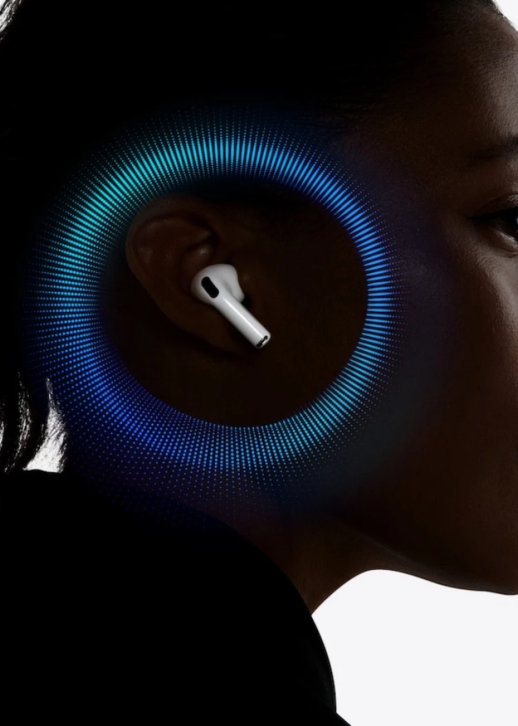 AirPods Ultra&nbsp;: les futurs écouteurs premium d’Apple se&nbsp;dévoilent…