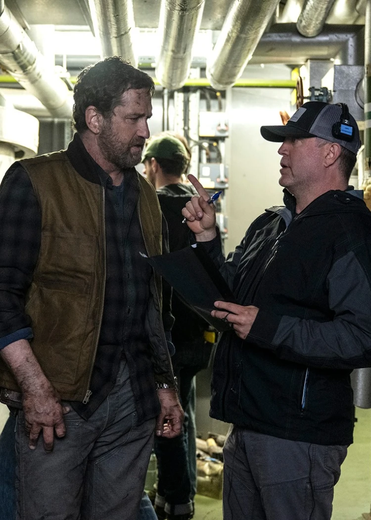 Gerard Butler en mode sniper à la Coupe&nbsp;du&nbsp;Monde
