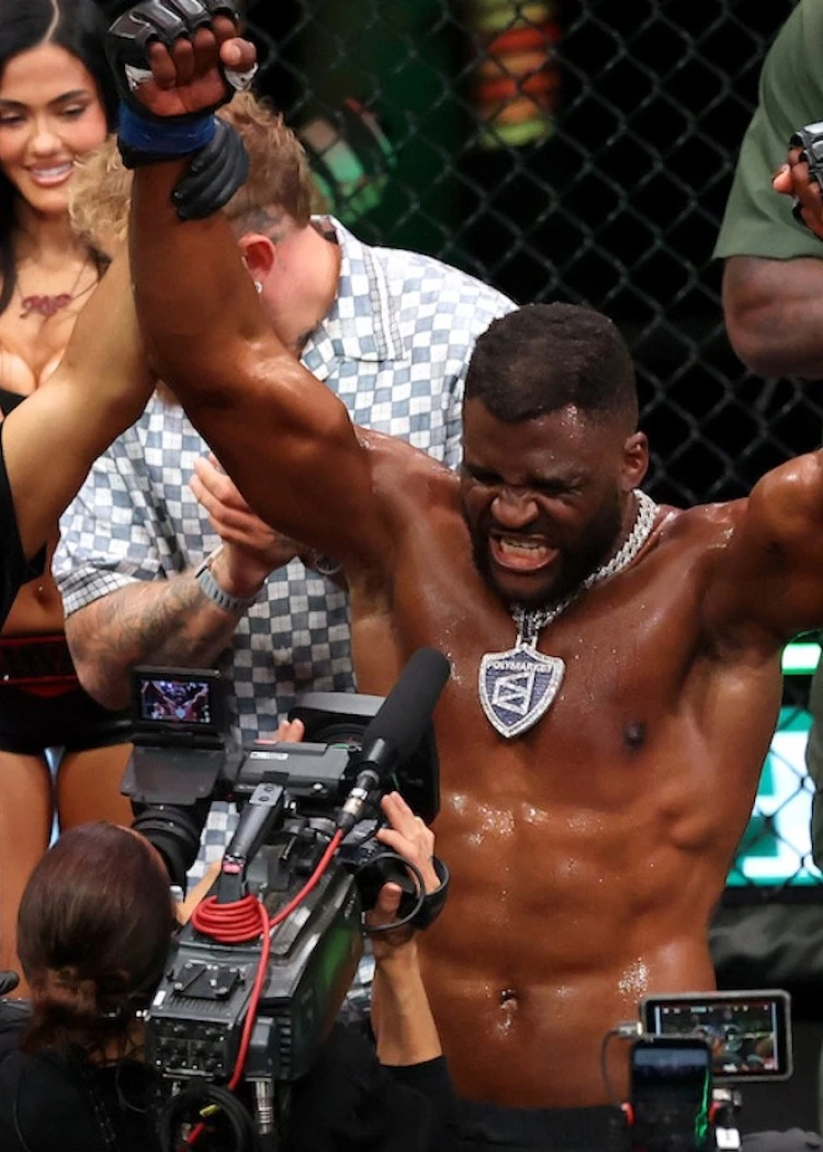MMA sur Netflix, victoire par&nbsp;décision