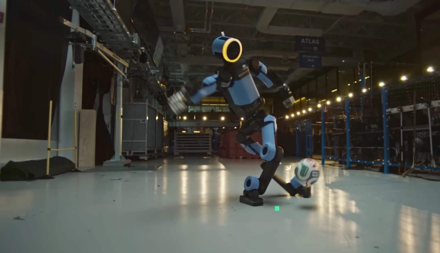 atlas-le-robot-pret-pour-la-coupe-du-monde
