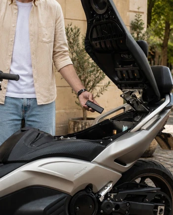 Invoxia Tracker Pro Max&nbsp;: le traceur GPS français qui défie l'Apple&nbsp;AirTag
