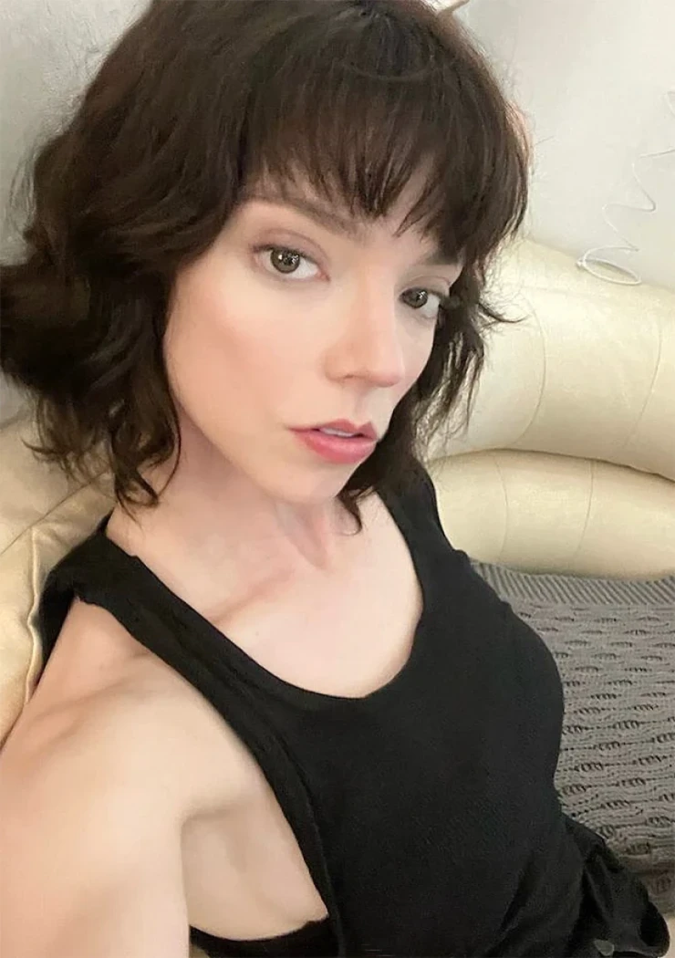 anya-taylor-joy-sera-une-elfe-dans-hunt-for-gollum