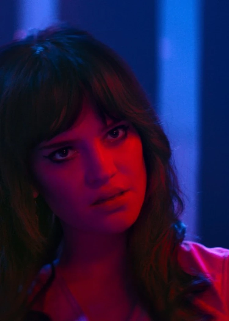 Le film de Nicolas Winding Refn dévoile ses premières images hypnotiques