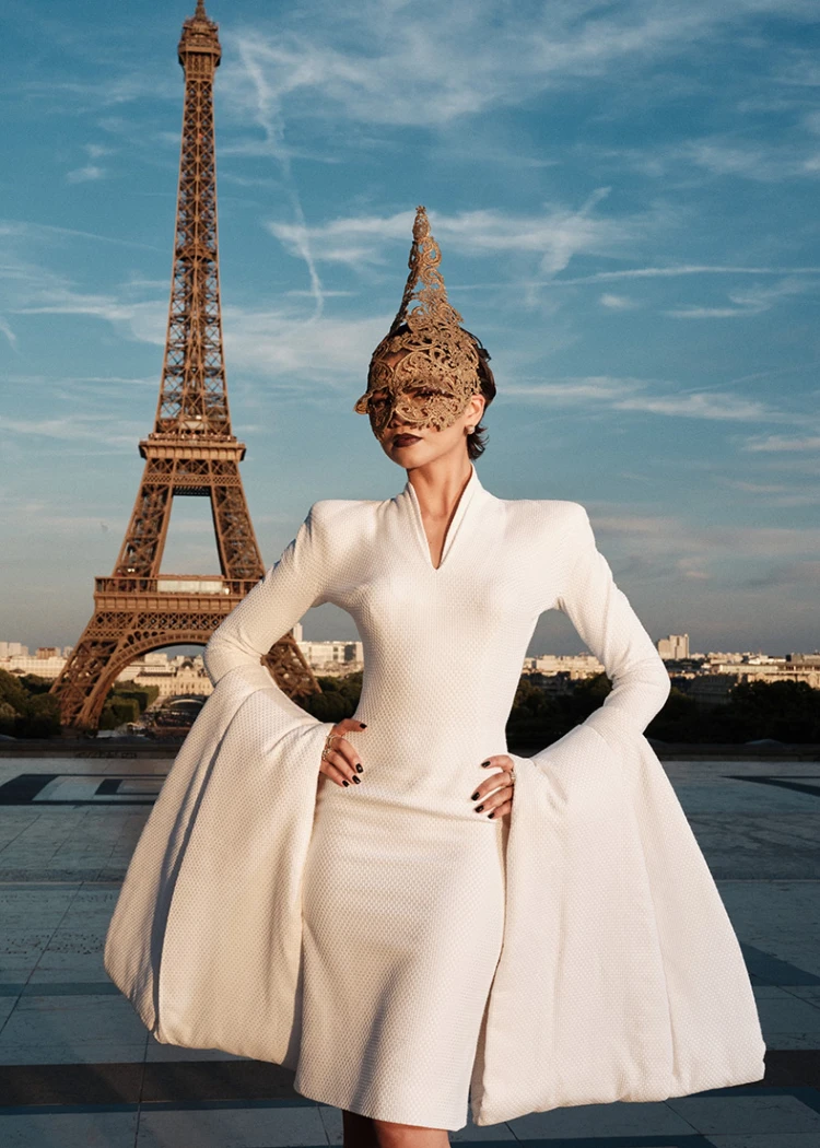 Zendaya ou la Tour Eiffel&nbsp;: qui brille le plus&nbsp;à&nbsp;Paris&nbsp;?