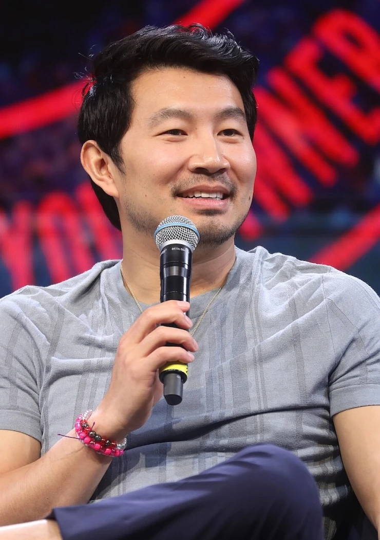 Simu Liu confirme : l’adaptation de Sleeping Dogs ne s’est pas endormie