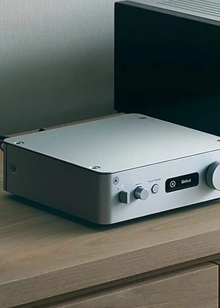 Yamaha WXC-70A&nbsp;: lecteur réseau et préampli Hi‑Fi compact avec HDMI eARC et Dac&nbsp;ESS&nbsp;Sabre