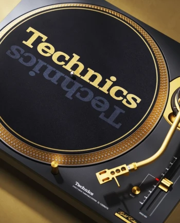 Technics SL-1200 Édition 55e anniversaire&nbsp;: la mythique platine vinyle&nbsp;DJ de retour en série&nbsp;ultra‑limitée